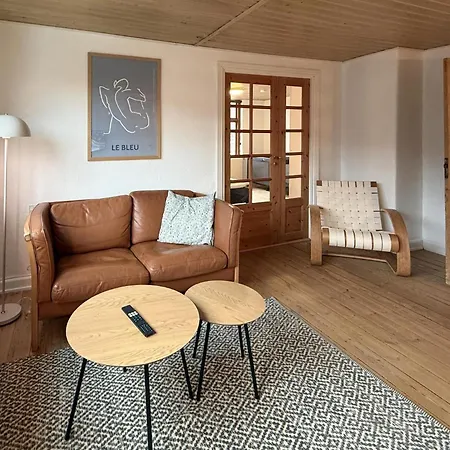 Apartamento Amazing In With Wifi Varde