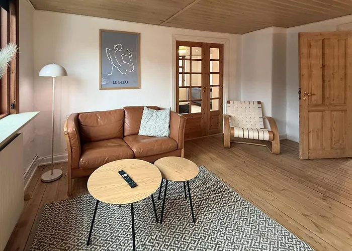 Apartamento Amazing In With Wifi Varde