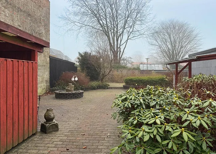 Amazing In With Wifi Varde