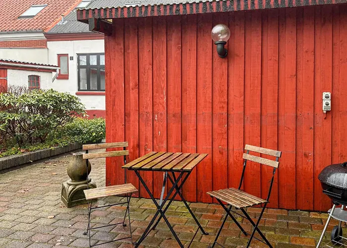 Amazing In With Wifi Varde